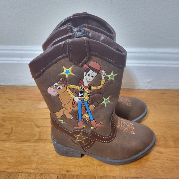 Toy Story Cowboy Boots - Picture 4 of 9
